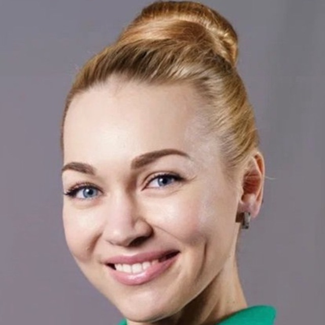 Йога с Людмилой Смольяновой. ??‍♀️ Активное долголетие.
