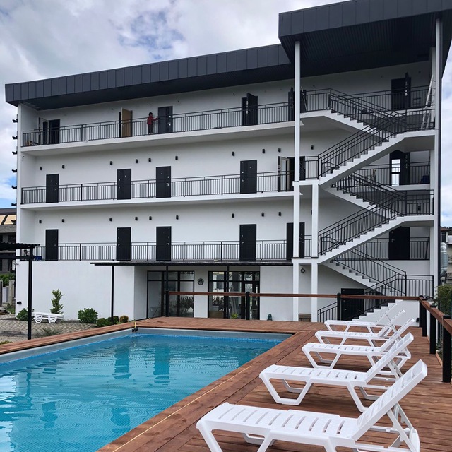 Пицунда, Абхазия, Лдзаа отель Black Sea Hotel