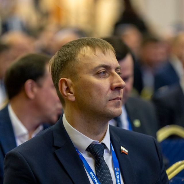 Сергей Листопадов