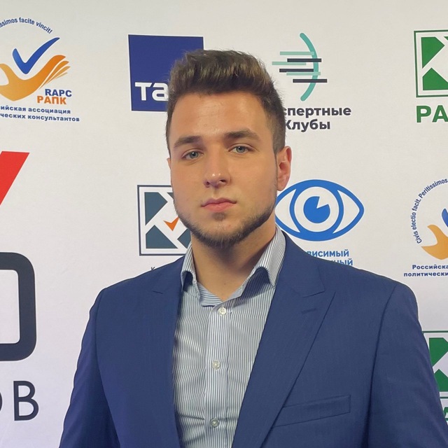 КИРИЛЛ ЯШИН