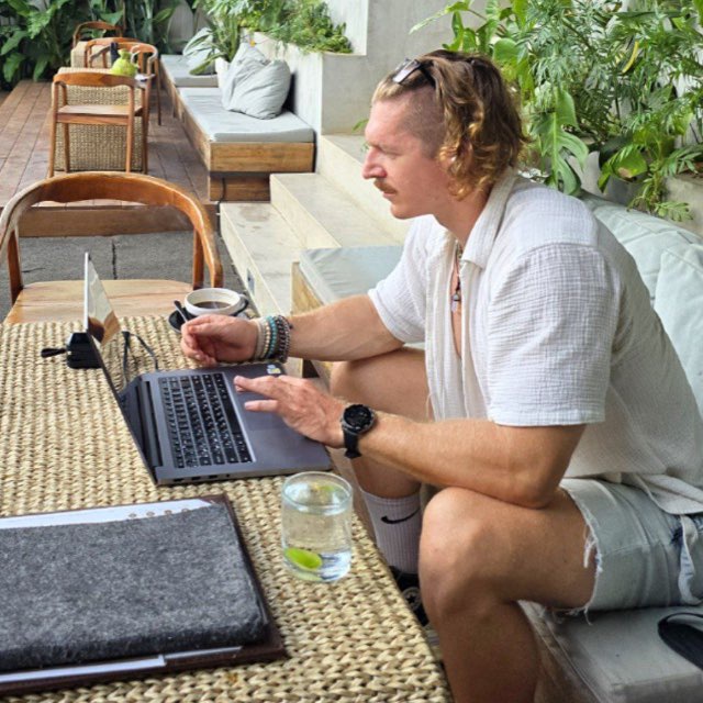 Страницы пыльных книг