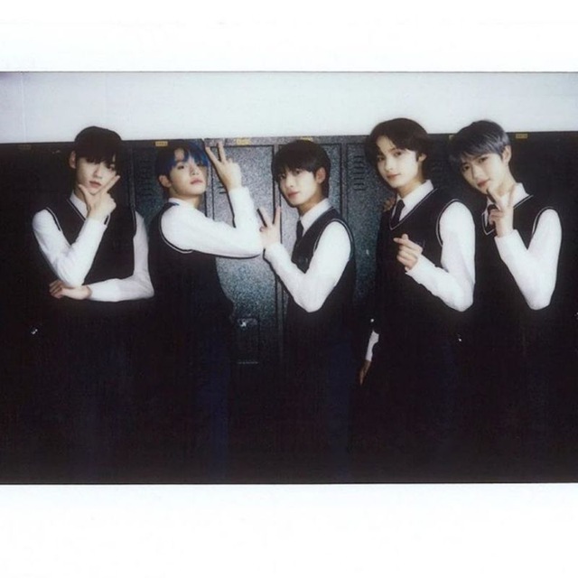 Fanfiki|TXT|Tomorrow X Together